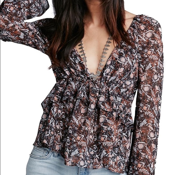 Free people uptown bell top - Picture 5 of 5